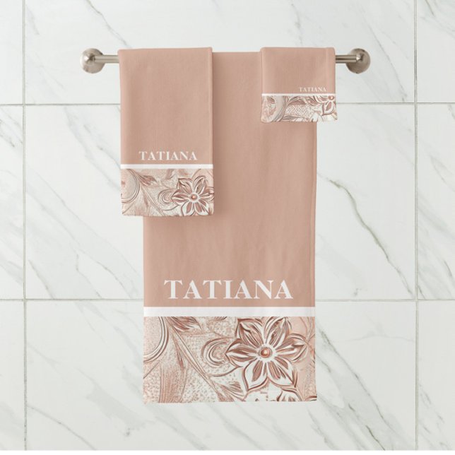 Elegant Creme Floral Bath Towel Set (Creator Uploaded)
