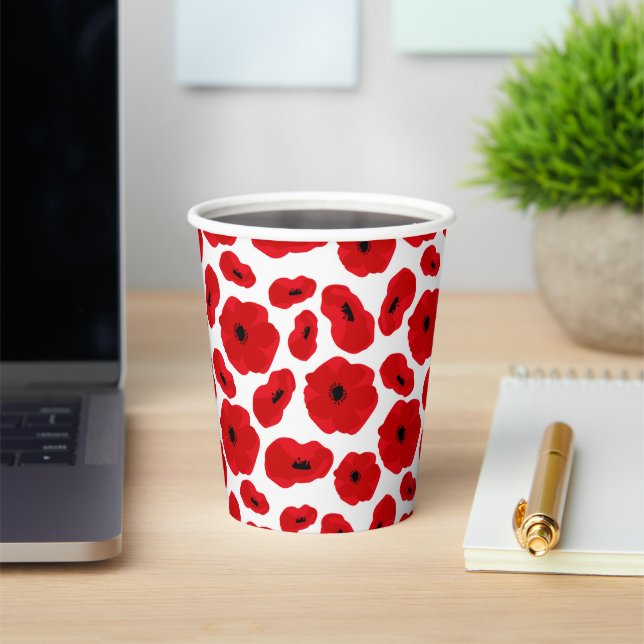 Elegant Customisable Poppy Flower Paper Cups (Insitu)