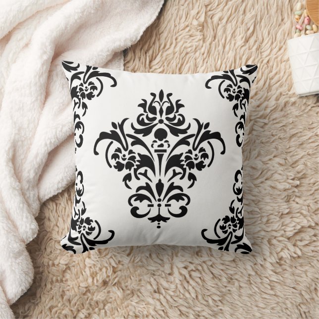 Elegant Damask Cushion (Blanket)