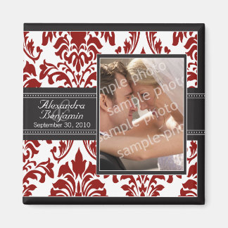 Elegant Damask Wedding Favour Magnet: red/black Magnet