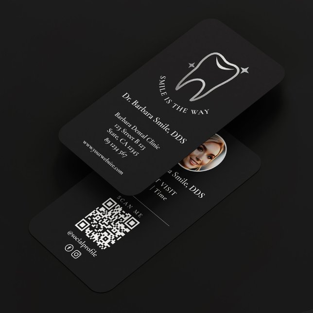 Elegant Dental Cosmetic Black Silver Dentist  Business Card (Elegant Dental Cosmetic Black Silver Dentist Business Card
)