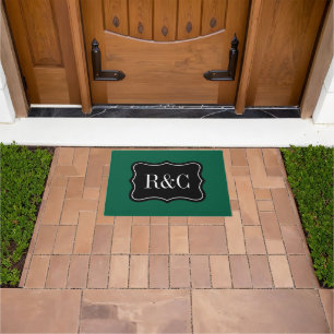 Elegant doormat with bracket frame monogram