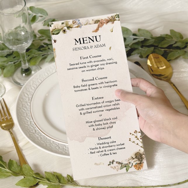 Elegant Dried Floral Wreath Wedding Menu (Creator Uploaded)