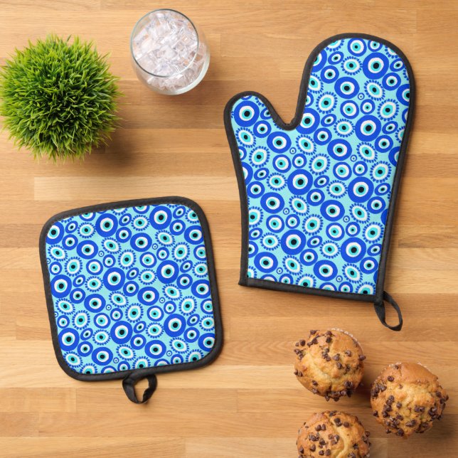 Elegant Evil Eye Patterned Oven Mitt & Pot Holder Set (Top Down)