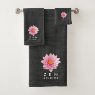 Elegant Floating Pink Lotus Flowers Bath Towel Set
