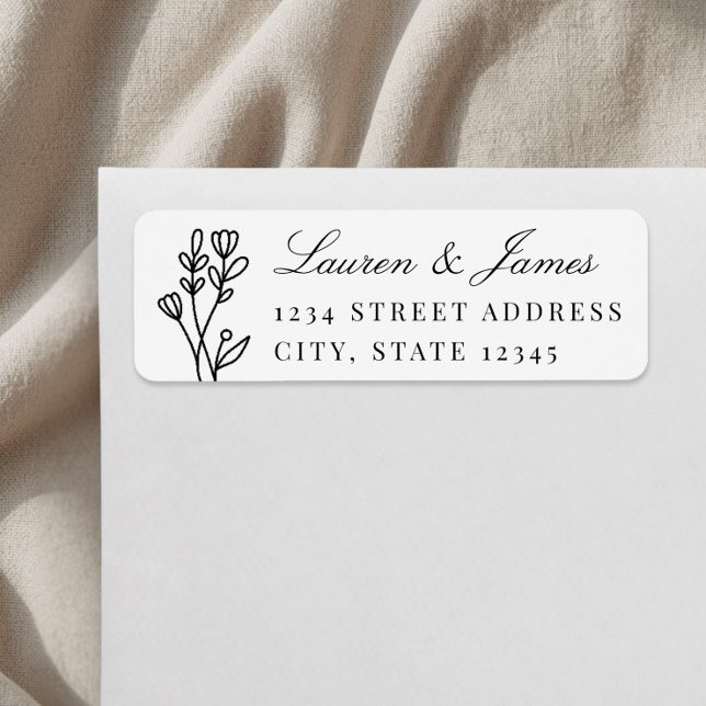 Elegant Floral Couple Names Wedding Return Address (Creator Uploaded)
