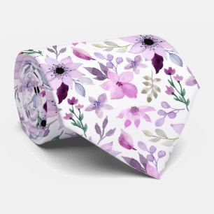 Elegant Floral Pattern with Red and Blue Leaves Ne Tie