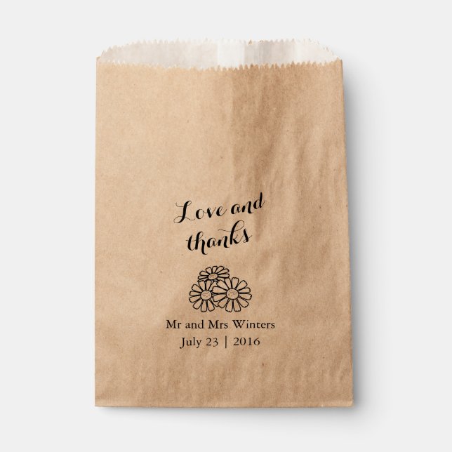 Elegant Floral White Daisies Wedding Favour Bags (Front)