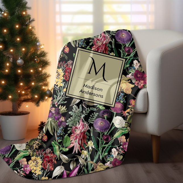 Elegant flowers and leaves black floral fleece blanket (Creator Uploaded)