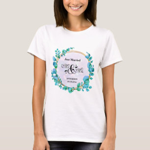 Elegant Geometric Gold Frame with Eucalyptus Leave T-Shirt