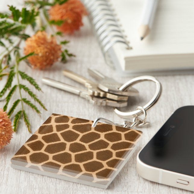 Elegant Giraffe Pattern Keychain Stylish Charm (Front Right)