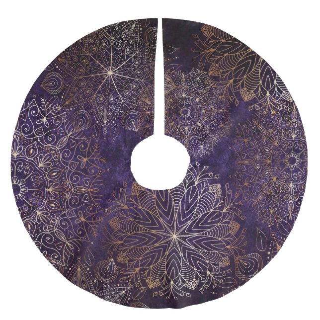 Elegant Gold and Purple Floral Mandala Pattern Brushed Polyester Tree Skirt (Front)