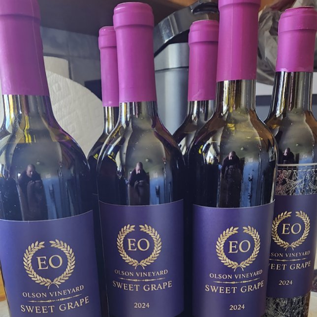 Elegant Gold Laurel Wreath On Purple Wine Label (Creator Uploaded)