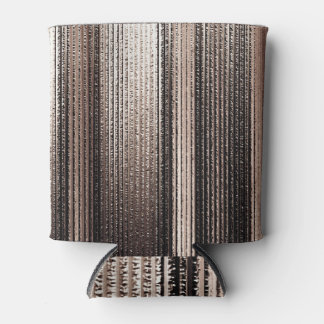 Elegant Gold Metal: 3D Luxurious Render Can Cooler