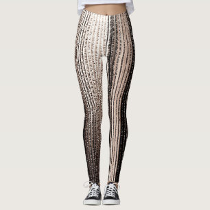 Elegant Gold Metal: 3D Luxurious Render Leggings