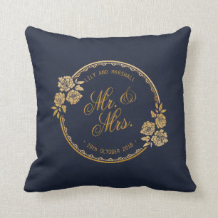 Elegant Gold Personalised Wedding   Throw Pillow