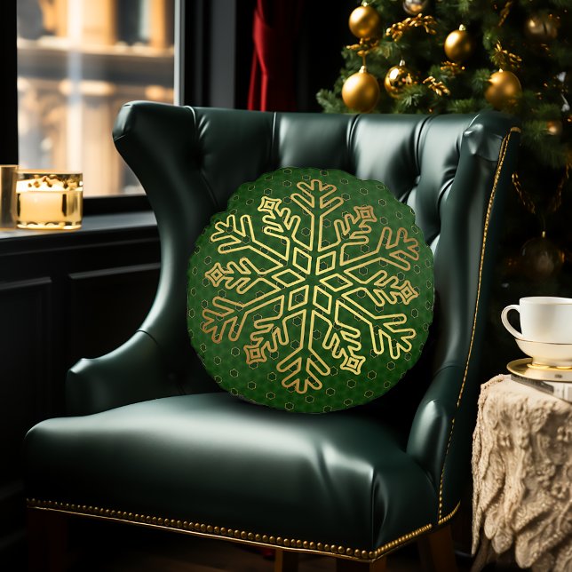 Elegant Green and Gold Snowflake Decorative  Round Cushion (Classic Decorative Christmas Green Snowflake Pillow)