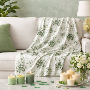 Elegant Green Clover Pattern  Fleece Blanket