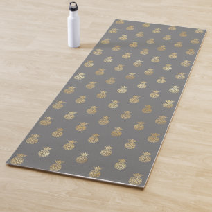 Elegant Grey and Gold Pineapple Pattern Yoga Mat