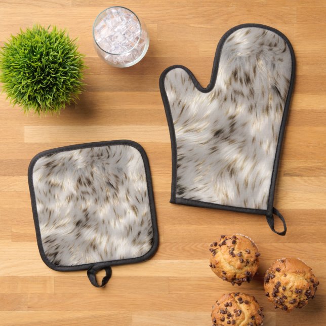 Elegant Grey White Gold Wedding Oven Mitt & Pot Holder Set (Top Down)