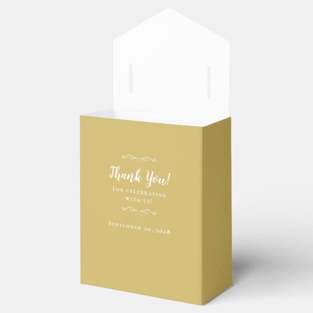 Elegant Guest Thank You Wedding Couple Yellow Gold Favour Box (Opened)
