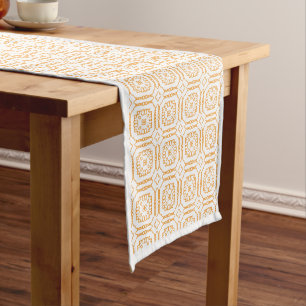 Elegant Lace Tile Pattern Short Table Runner