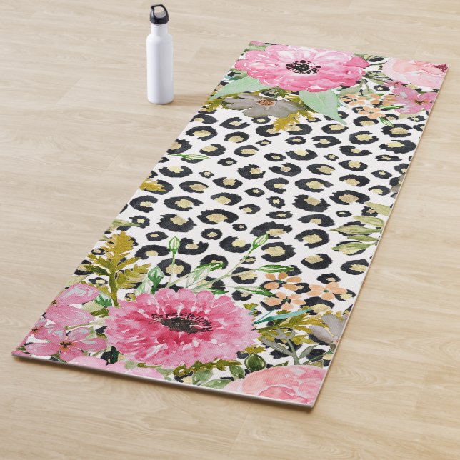 Elegant Leopard Print and Floral Design Yoga Mat (In Situ)
