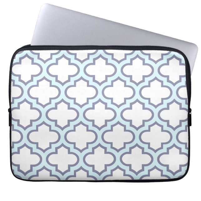 Elegant Light Blue Moroccan Quatrefoil Pattern Laptop Sleeve (Front)