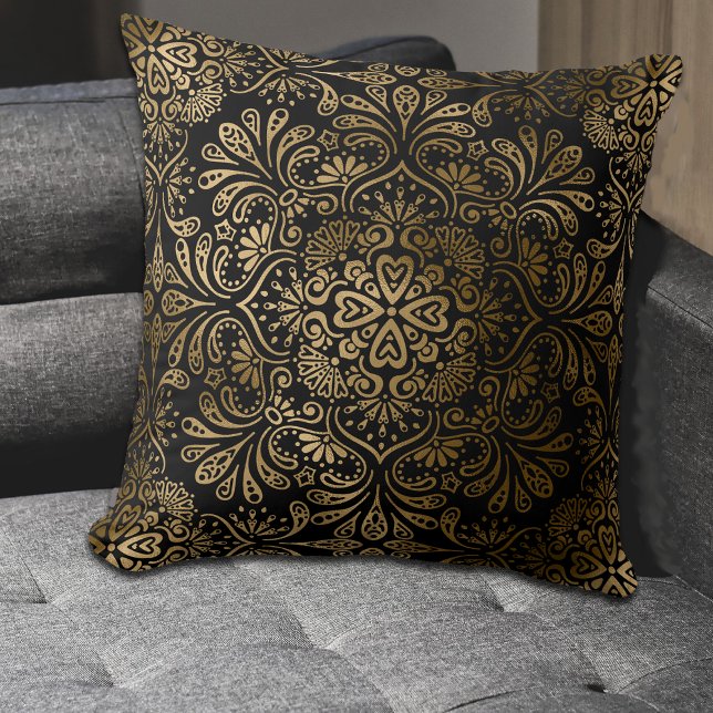 Elegant Mandala Pattern on Black Throw Pillow (Creator Uploaded)