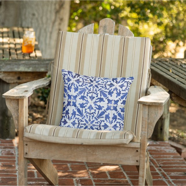 Elegant Mediterranean Blue White Spanish Tile Cushion (Chair)