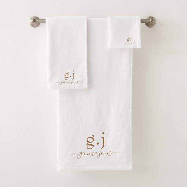 Elegant Minimalist Gold Monogram Bath Towel Set (Insitu)