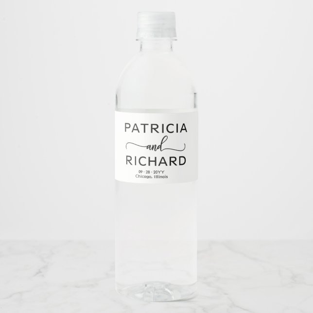 Elegant Minimalist Wedding Water Bottle Label (Front)