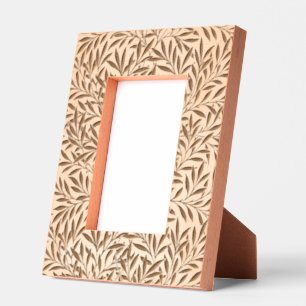 Elegant Modern Floral Etched Picture Frame