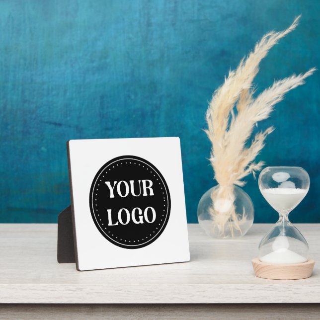 elegant, modern, refined, & editable.  plaque (Insitu)