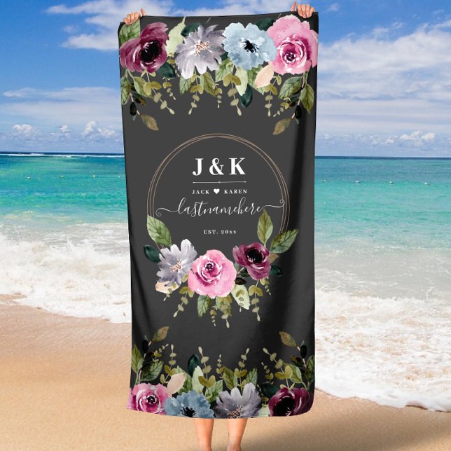 Elegant Monogram Wedding Beach Towel (Elegant Monogram Wedding Beach Towel)