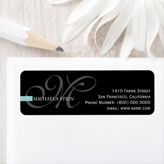 elegant & monogrammed , black (Insitu)