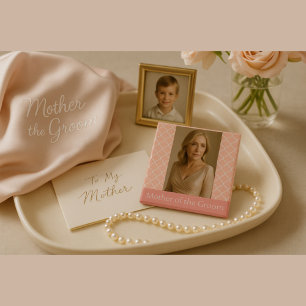 Elegant Mother of the Groom Coral Pink 15 Cm Square Badge