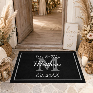 Elegant Mr and Mrs Wedding Black Doormat
