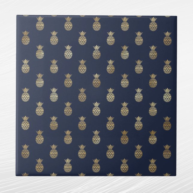 Elegant Navy Blue Gold Pineapple Tile (Creator Uploaded)