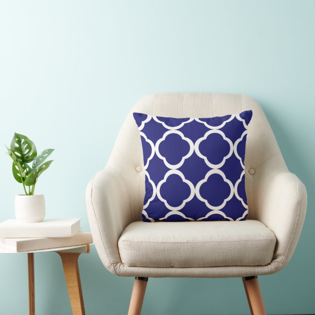 Elegant Navy Blue Moroccan Quatrefoil Pattern Cushion (Chair)