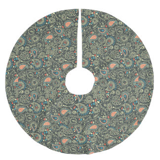 Elegant Pattern Brushed Polyester Tree Skirt