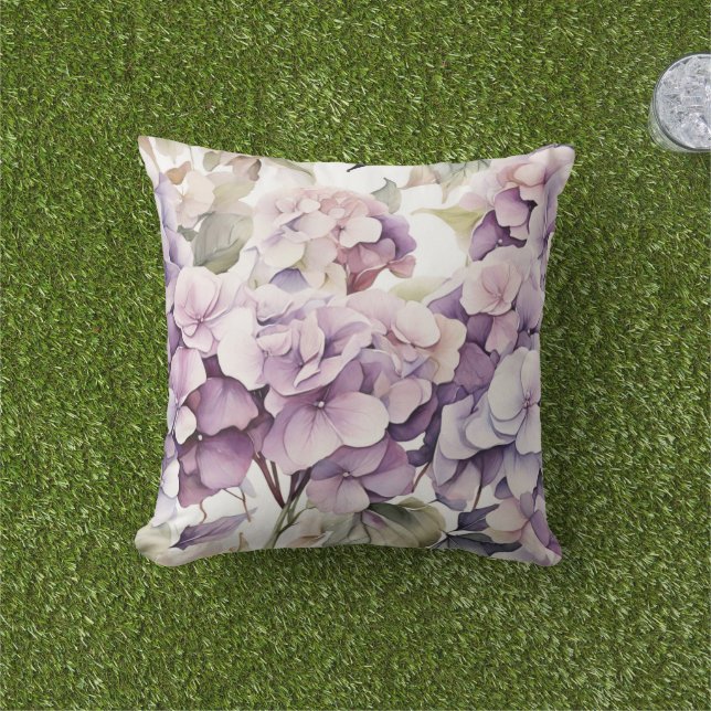 Elegant pink purple watercolor hydrangeas  cushion (Grass)