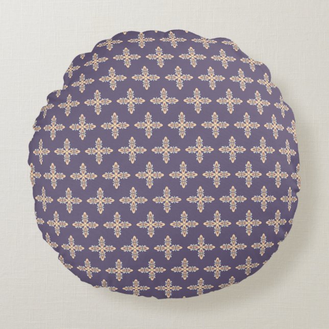 Elegant Purple and Beige Seamless Motif Pattern  Round Cushion (Front)