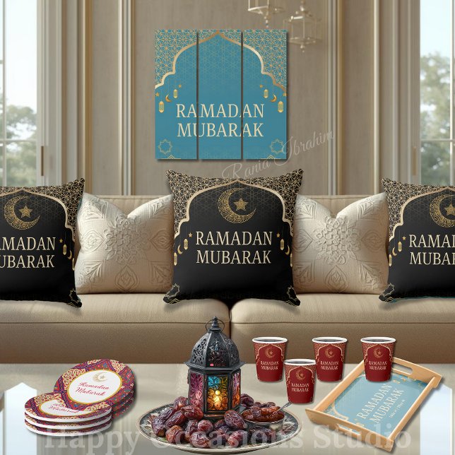 Elegant Ramadan Mubarak Throw Pillow (Creator Uploaded)