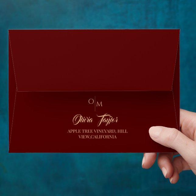Elegant Red and Gold Wedding Envelope (Hand)
