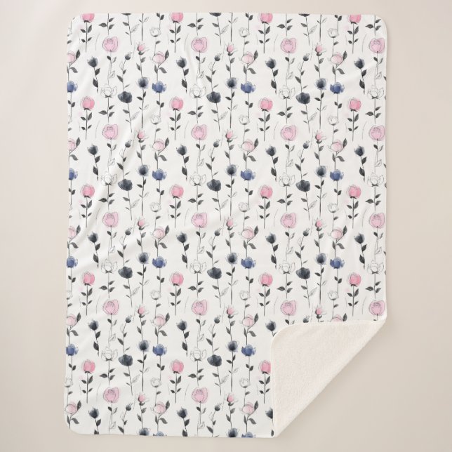 Elegant roses pattern sherpa blanket (Front)