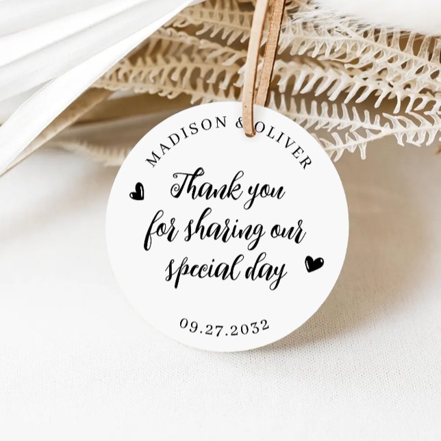 Elegant Script Thank You Message Wedding Favour Classic Round Sticker (Creator Uploaded)