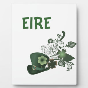 Elegant Shamrock Hat Plaque