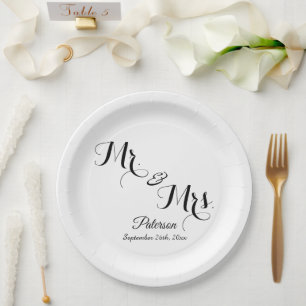 Elegant Signature Script Monogram Paper Plate