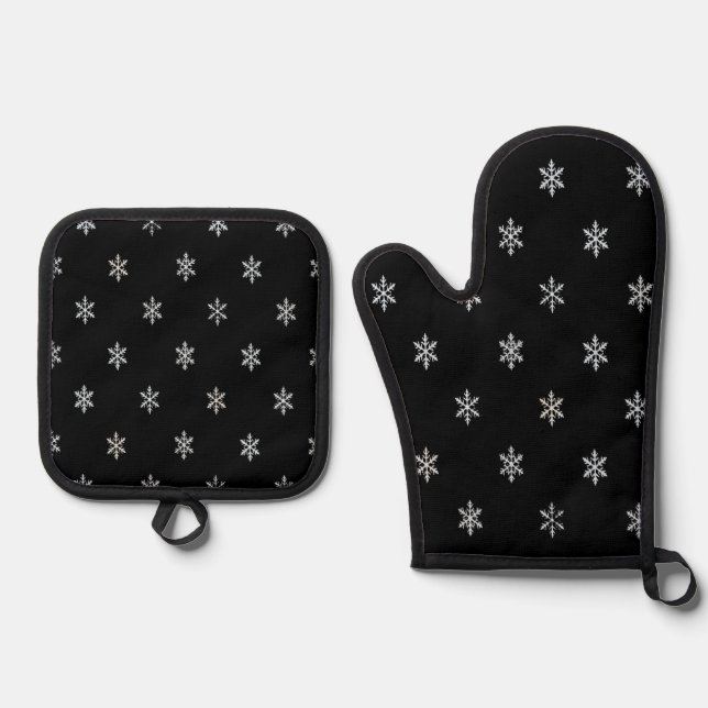 Elegant Snowflake Pattern Ice Winter Design Oven Mitt & Pot Holder Set (Front)